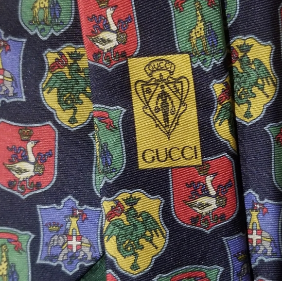 Gucci Men's 100% Silk Animal Crest Tie - Picture 1 of 7